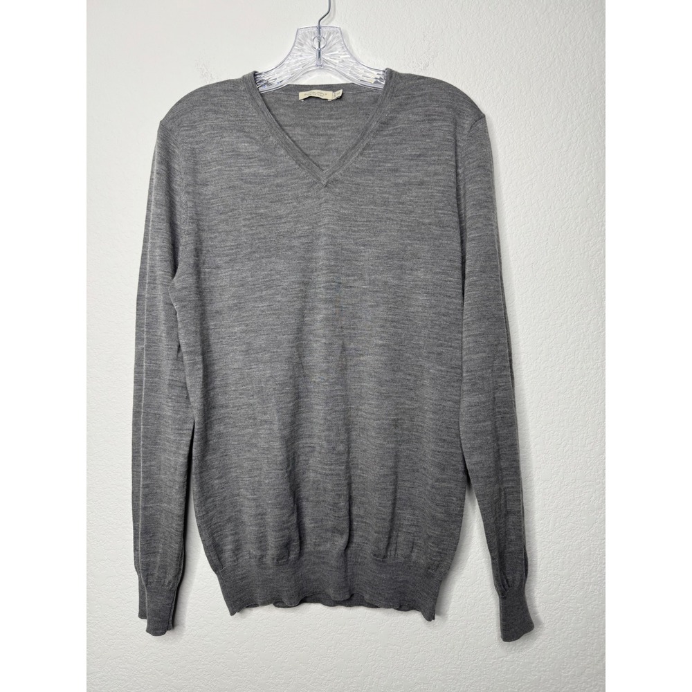 SuitSupply Mens Gray Merino Wool V-Neck Sweater Size M Long Sleeve Base Layer‎